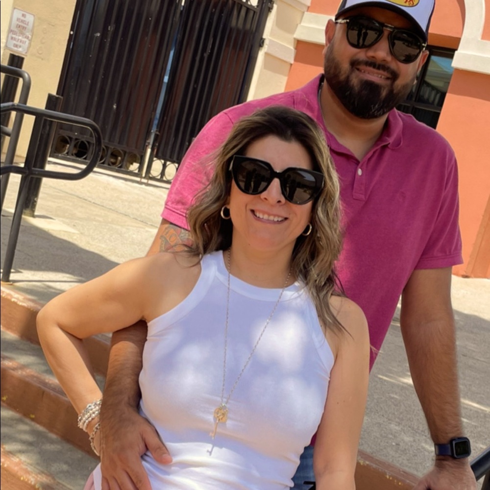 Meet your Posher, Rebeca